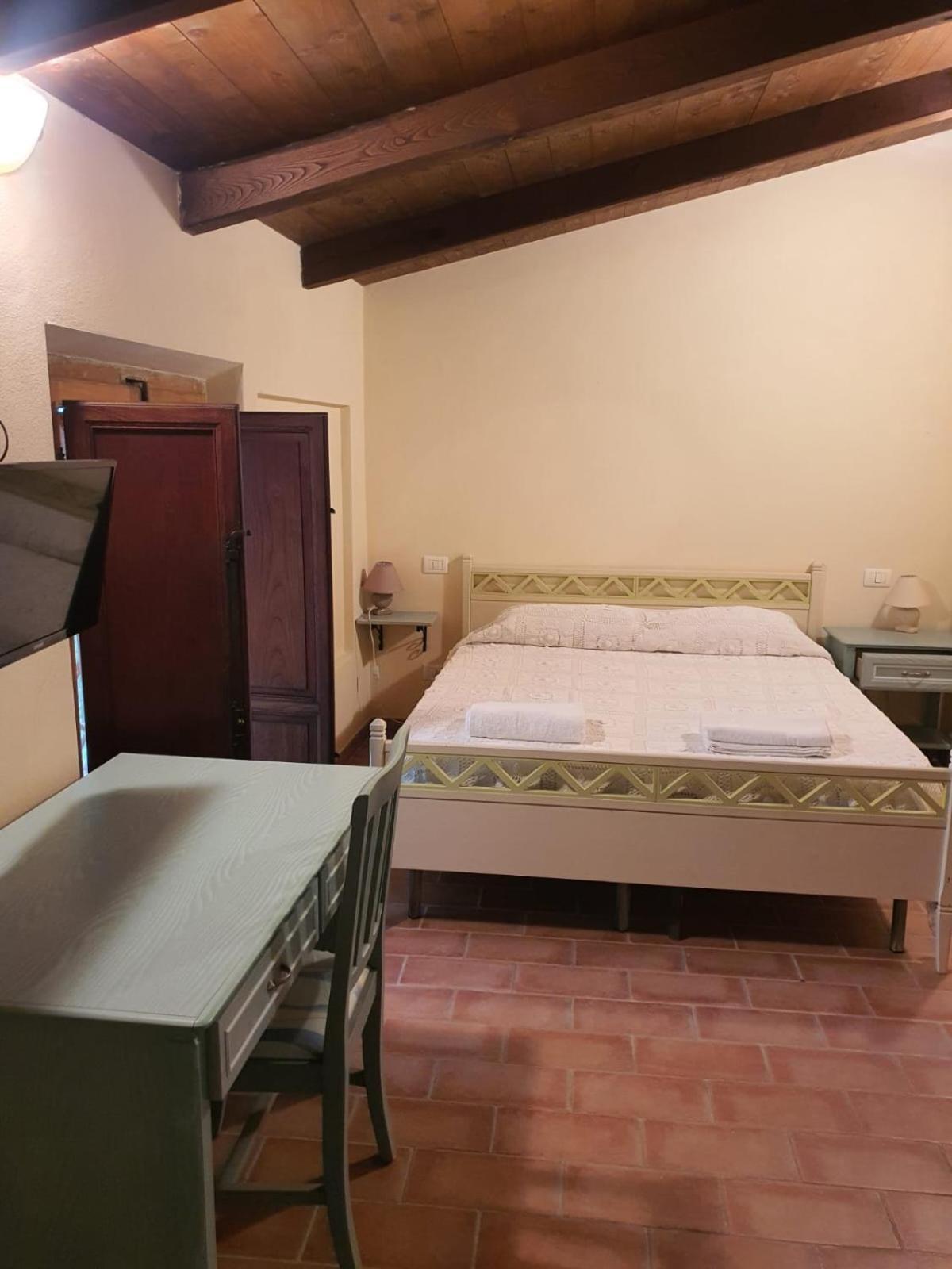 شقة Fattoria Il Giardo بيتراسانتا المظهر الخارجي الصورة